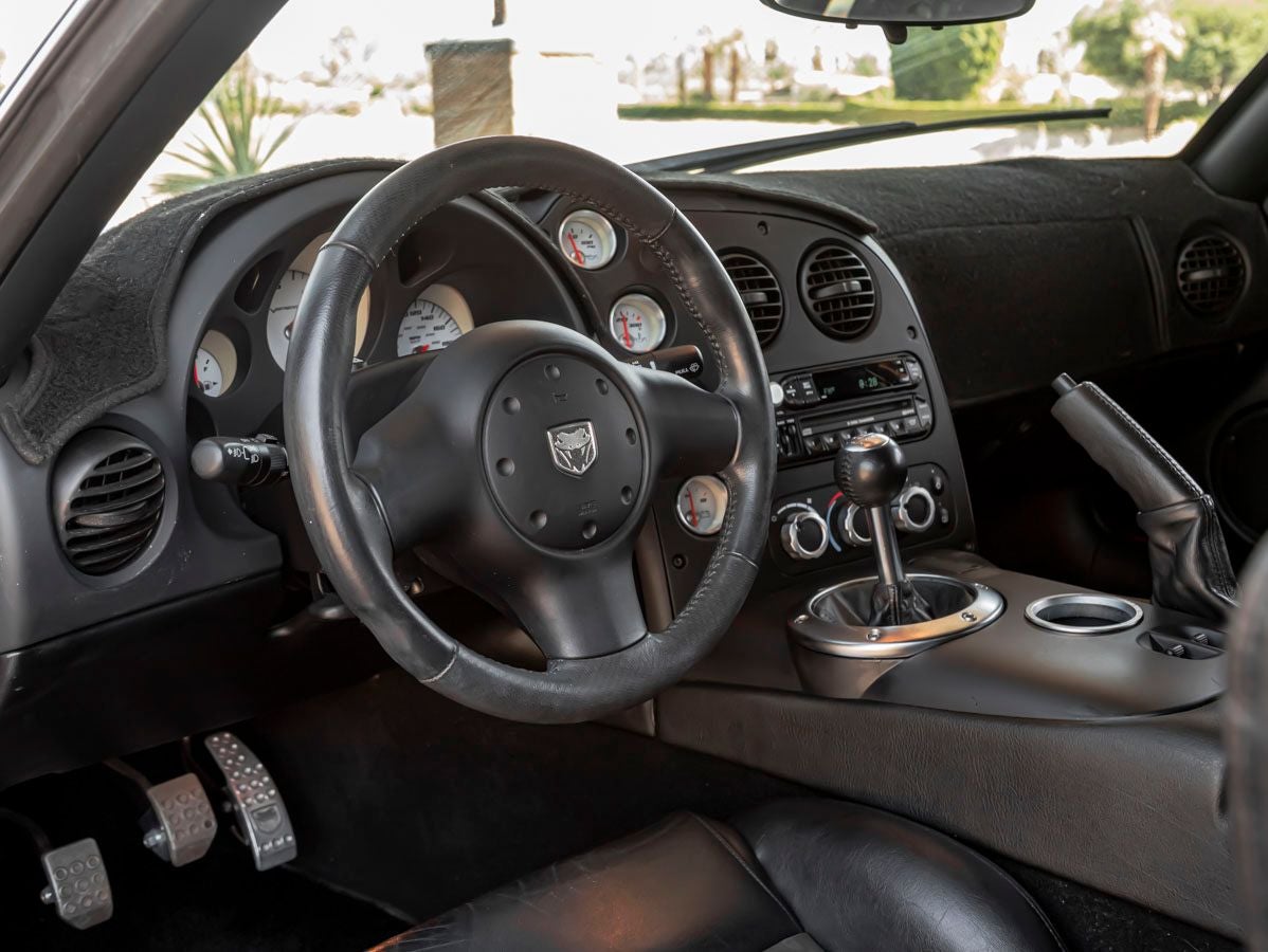 2004 Dodge Viper SRT10