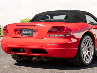 2004 Dodge Viper SRT10