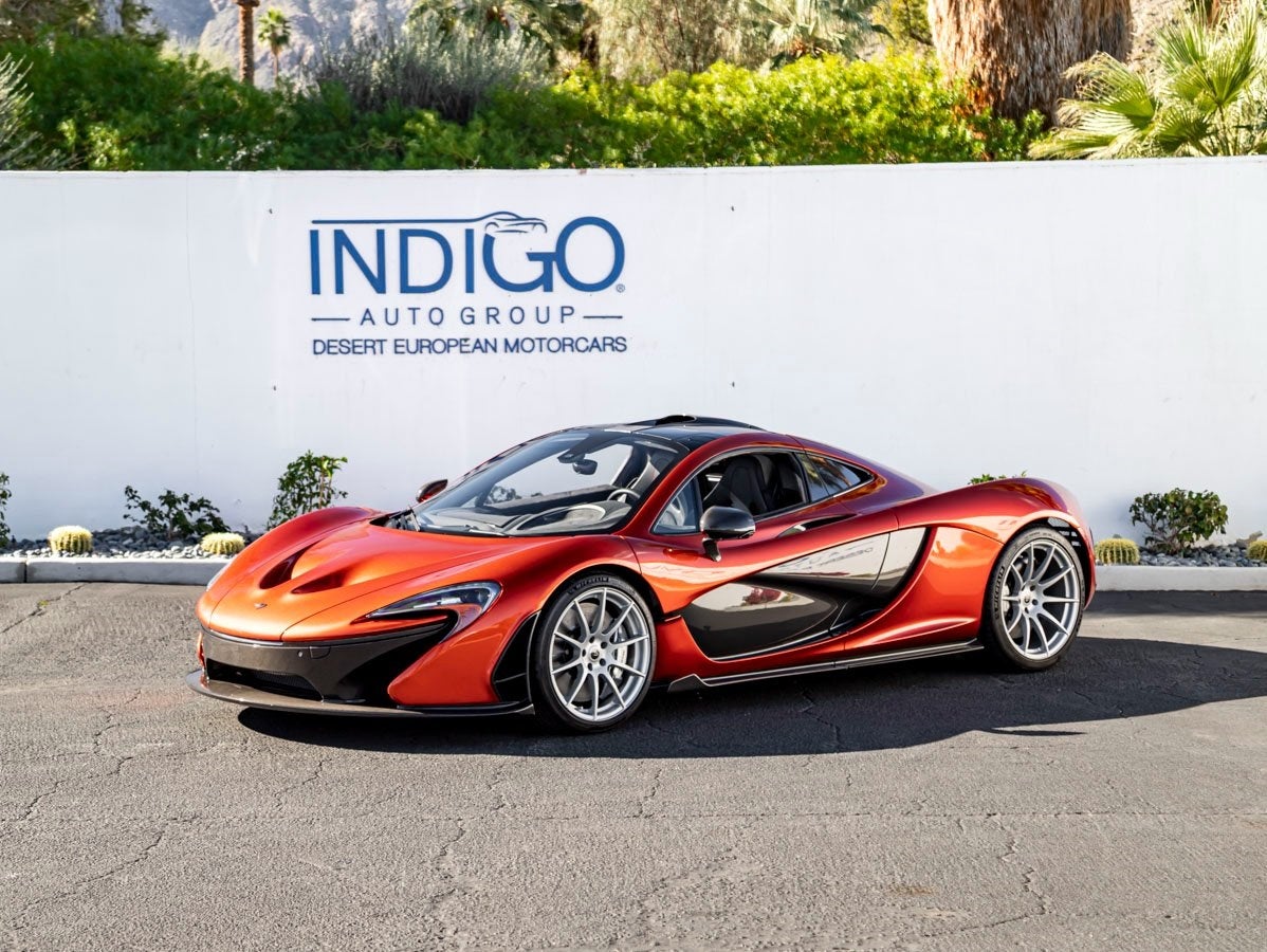 2015 McLaren P1 Base