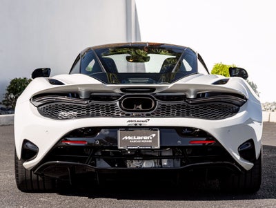 2025 McLaren 750S Base