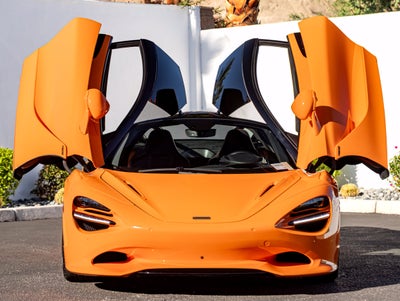 2025 McLaren 750S Performance