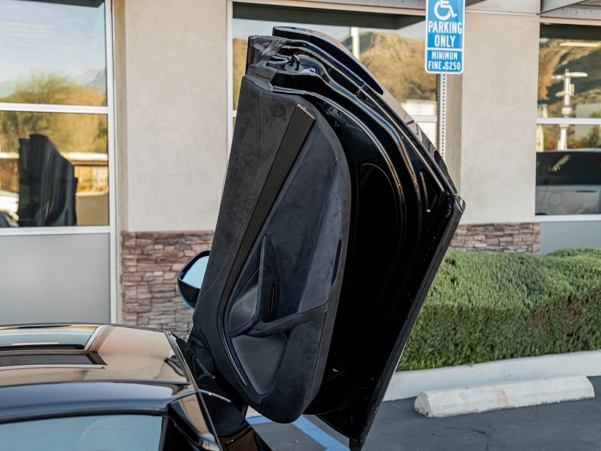 2022 McLaren 765LT Base