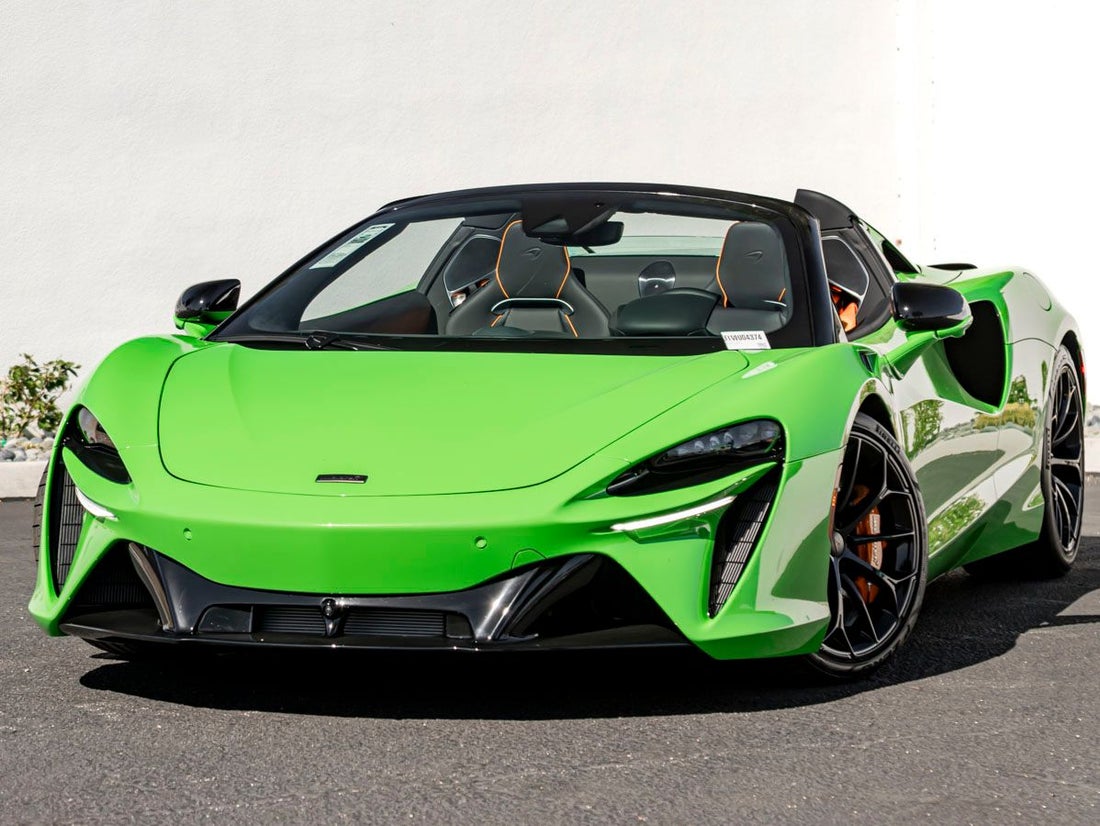2026 McLaren Artura Spider — photo 1 of 32