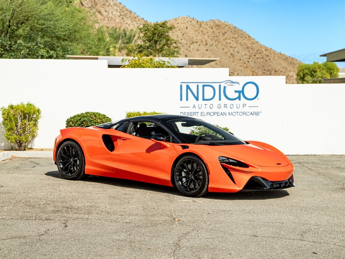 2025 McLaren Artura Spider