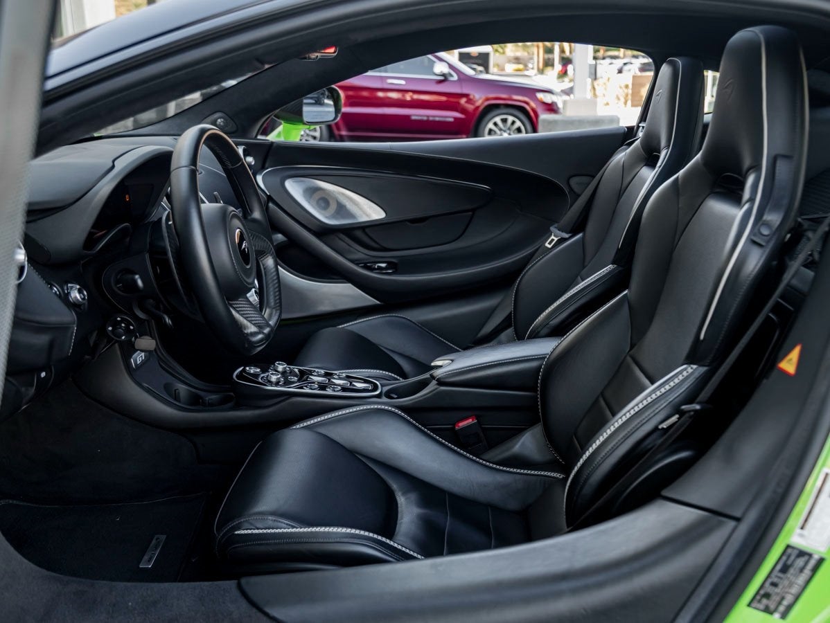 2023 McLaren GT Base