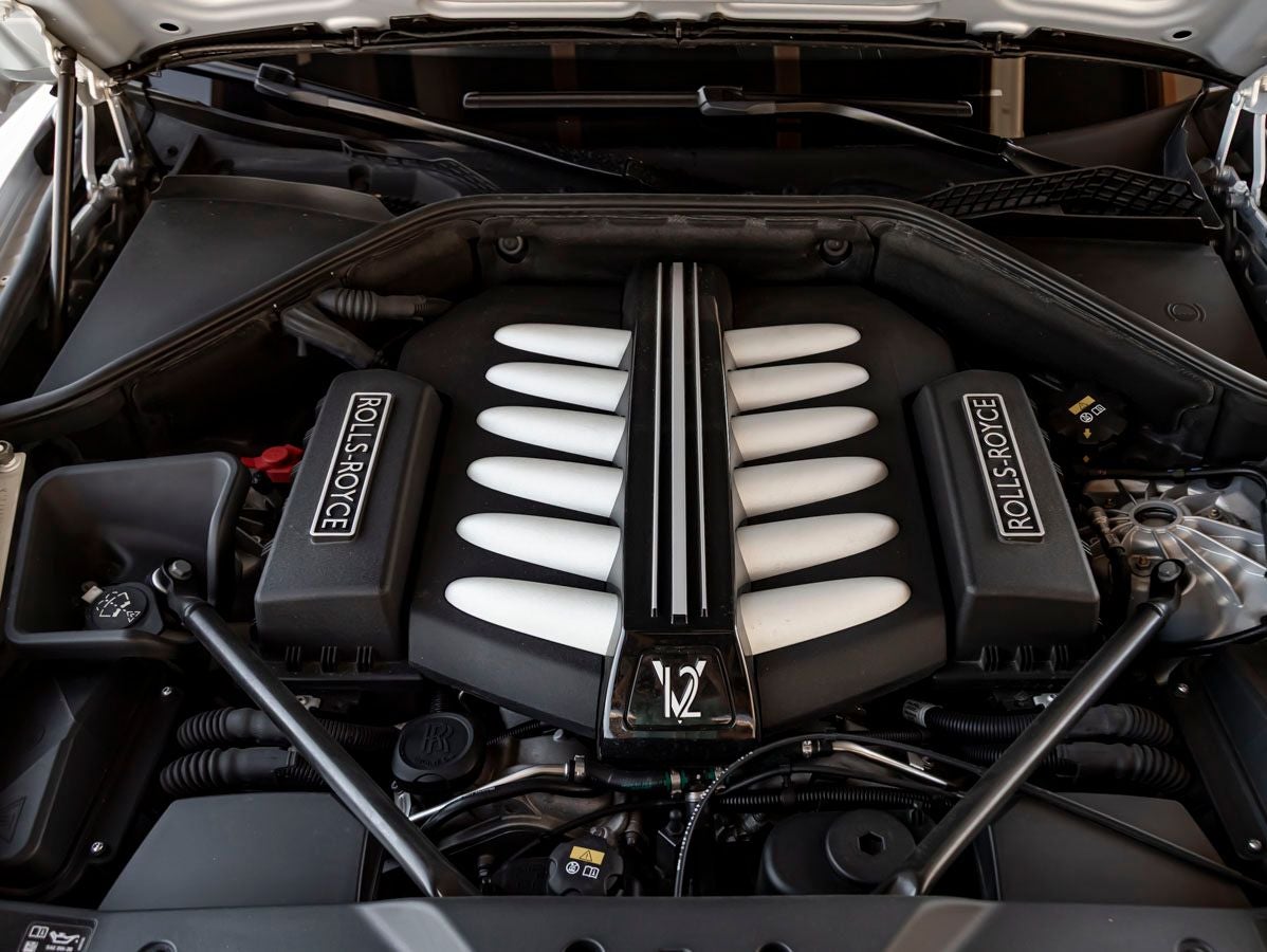 2016 Rolls-Royce Dawn Base