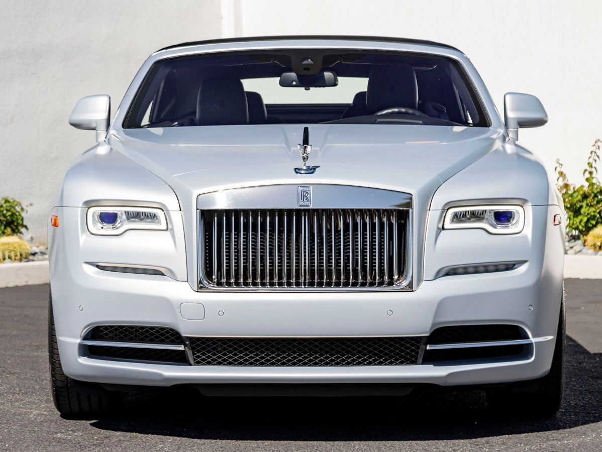 2016 Rolls-Royce Dawn Base