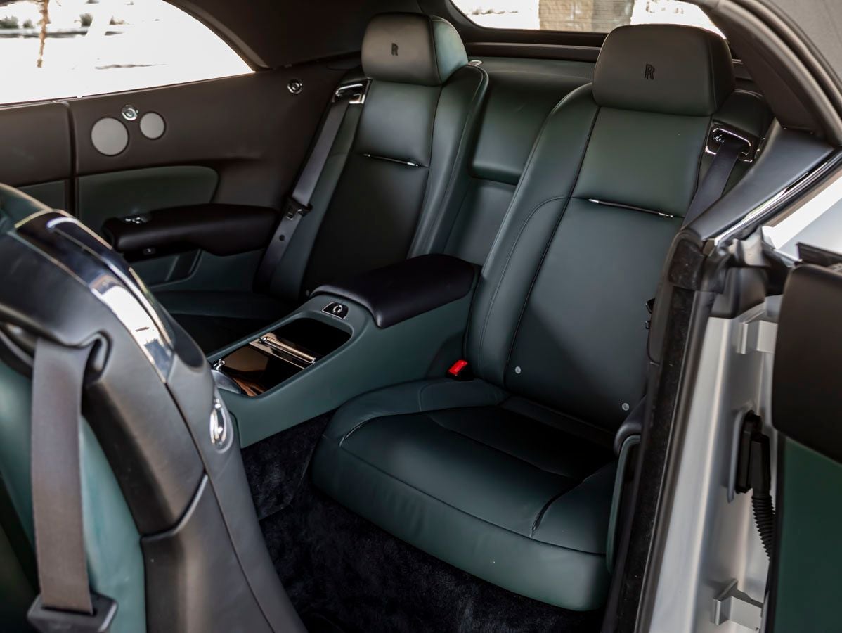 2016 Rolls-Royce Dawn Base