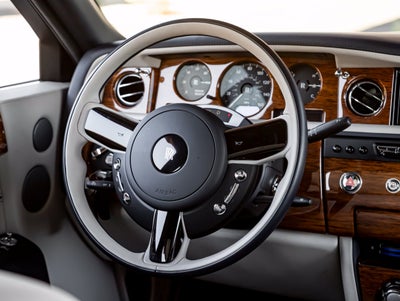 2016 Rolls-Royce Phantom 