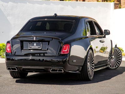 2023 Rolls-Royce Phantom 