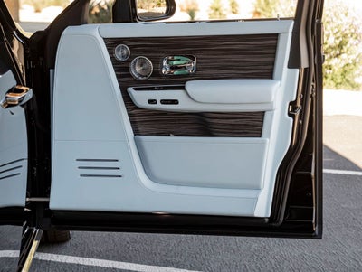 2023 Rolls-Royce Phantom 
