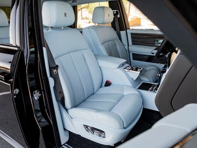 2023 Rolls-Royce Phantom 
