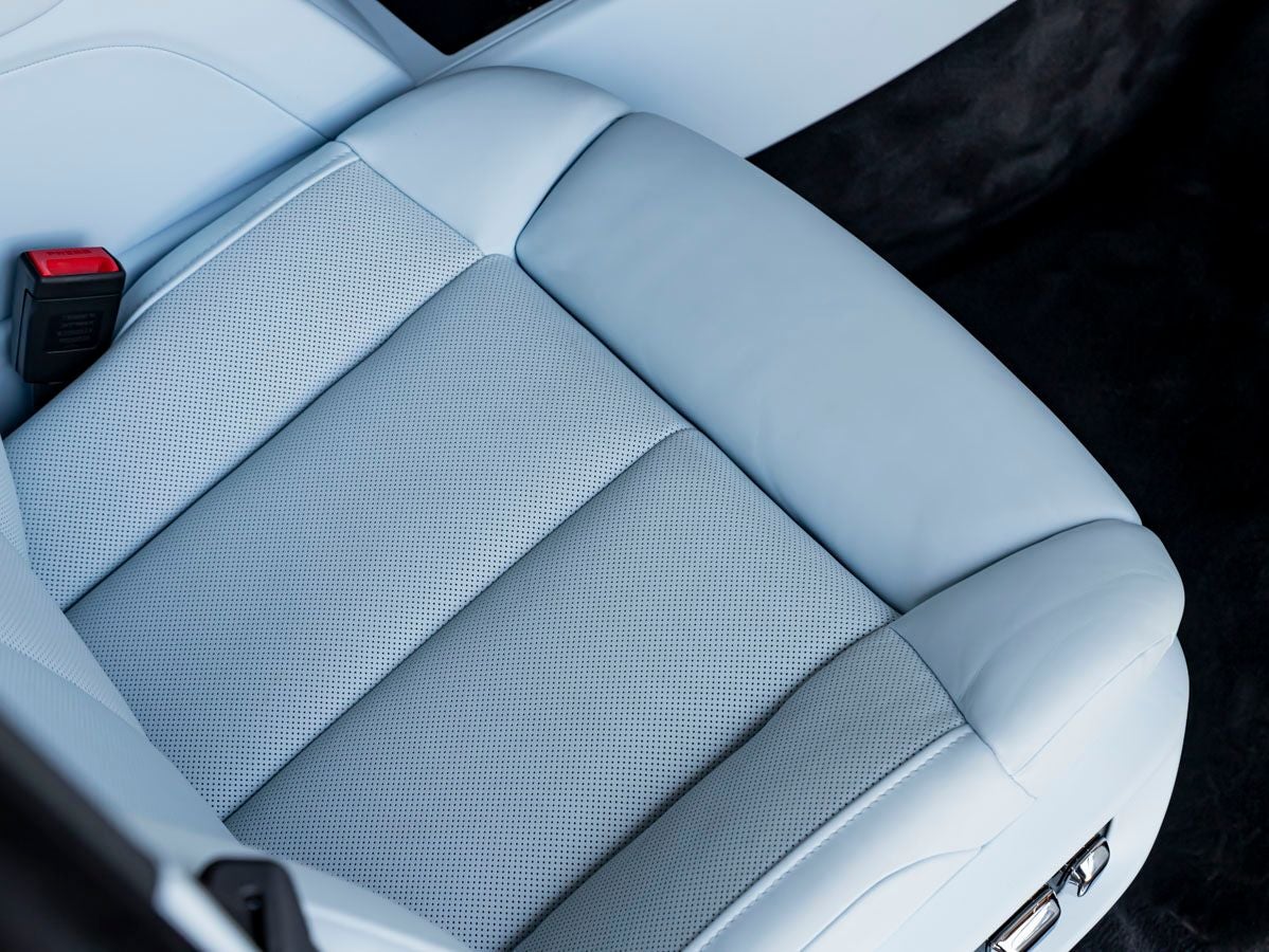 2023 Rolls-Royce Phantom 