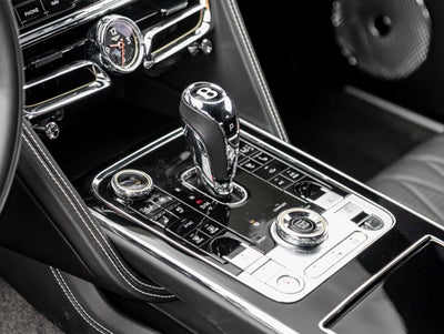 2022 Bentley Flying Spur V8