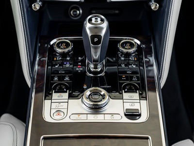 2026 Bentley Flying Spur V8