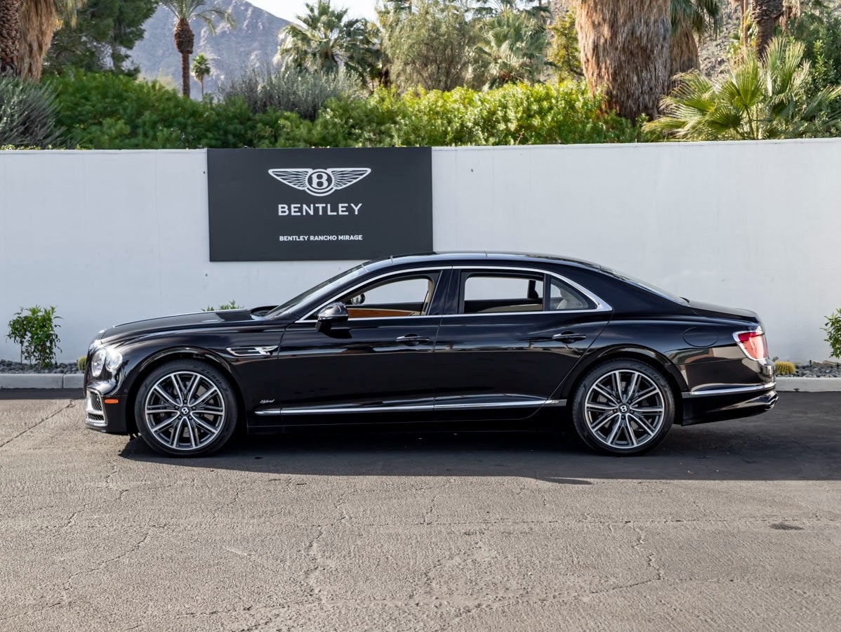 2022 Bentley Flying Spur Hybrid Base