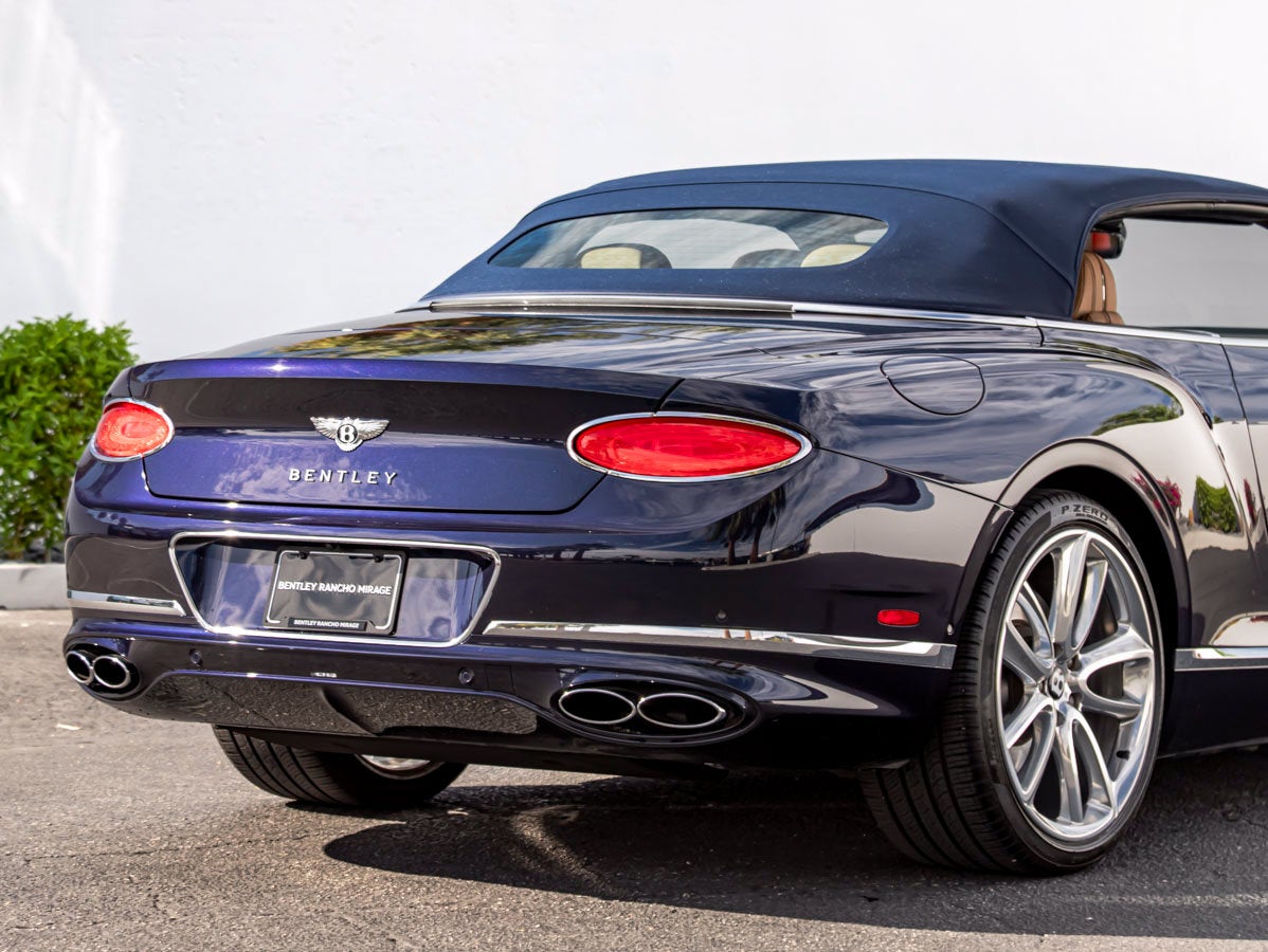2024 Bentley Continental GTC V8