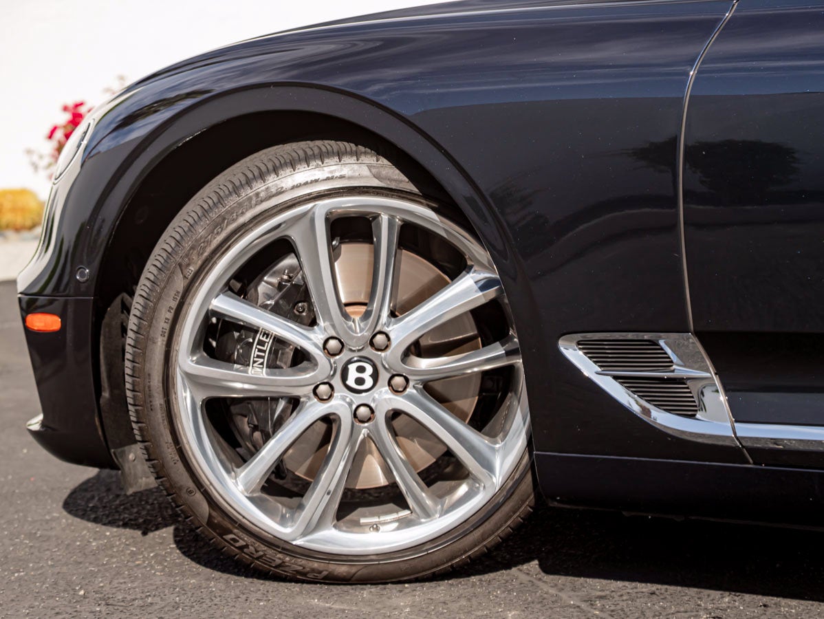 2024 Bentley Continental GTC V8