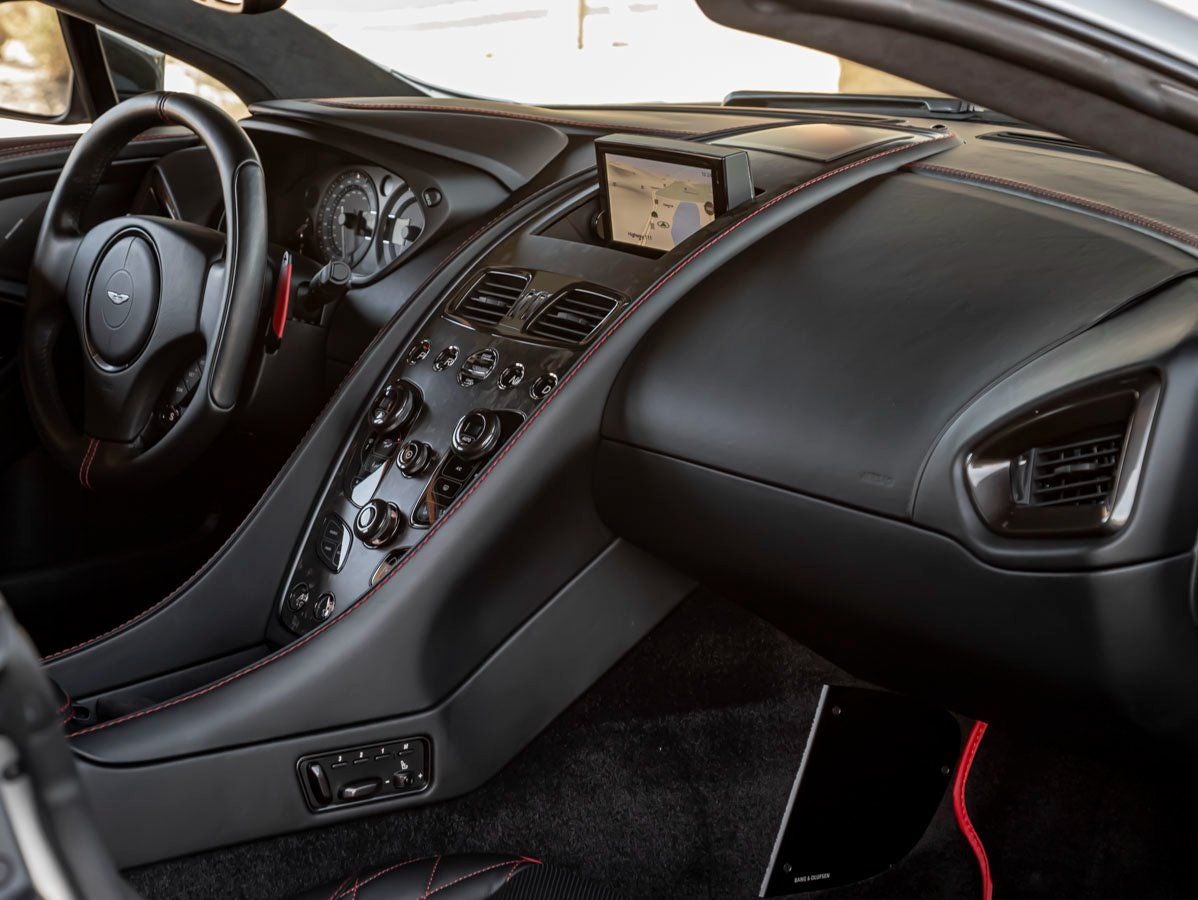 2018 Aston Martin Vanquish Volante