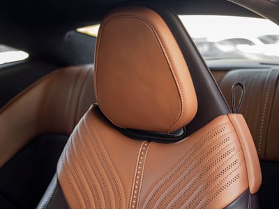 2017 Aston Martin DB11 Base