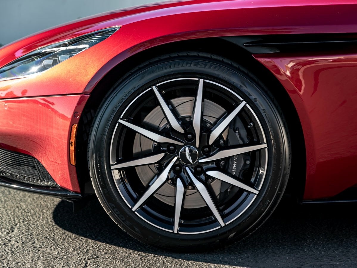 2020 Aston Martin DB11 Coupe