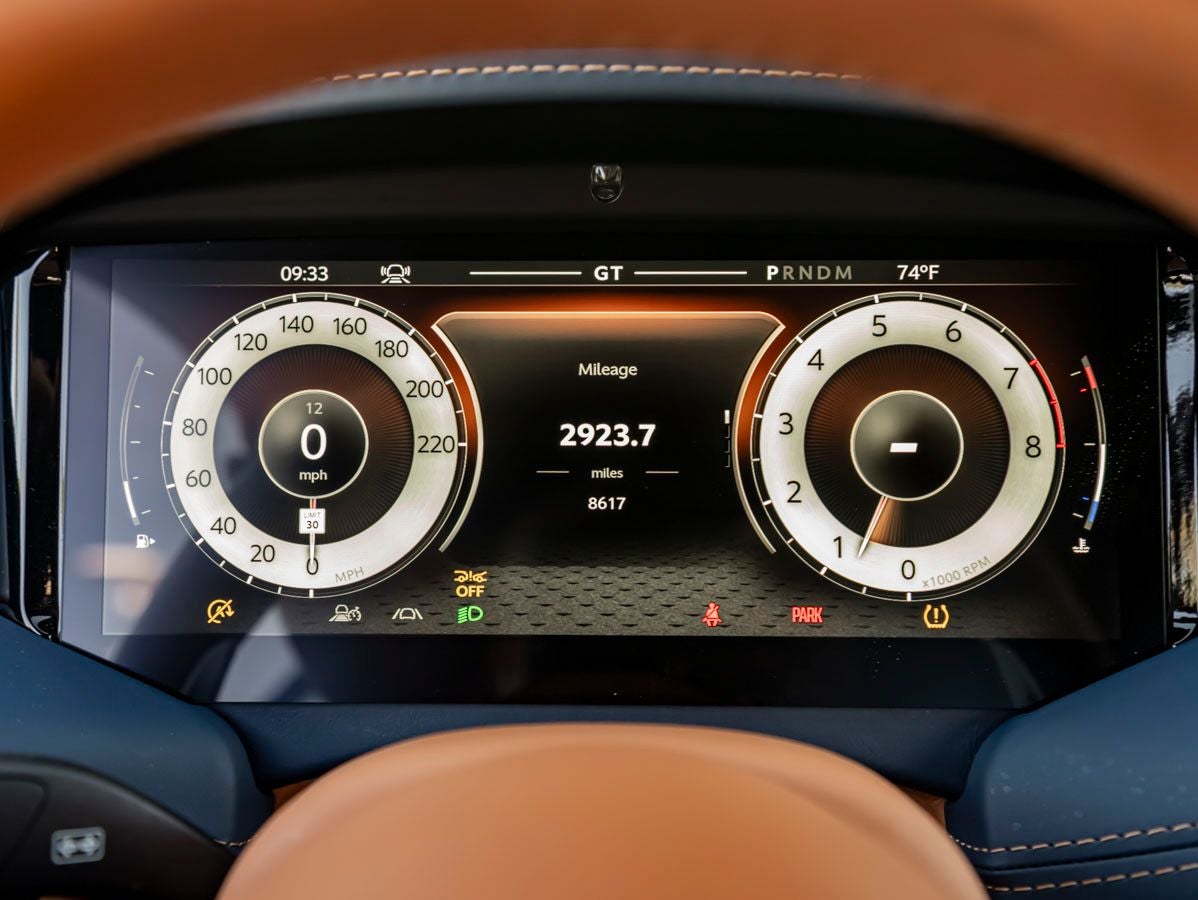 2024 Aston Martin DB12 Base
