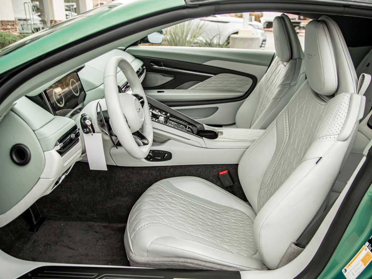 2024 Aston Martin DB12 Volante