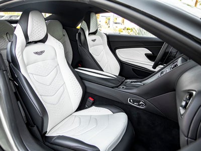 2023 Aston Martin DBS Volante