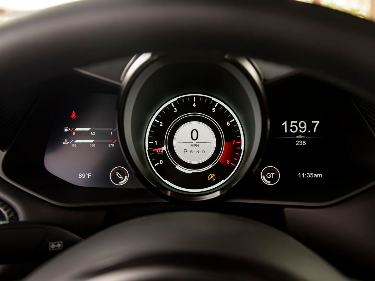 2023 Aston Martin DBS Volante