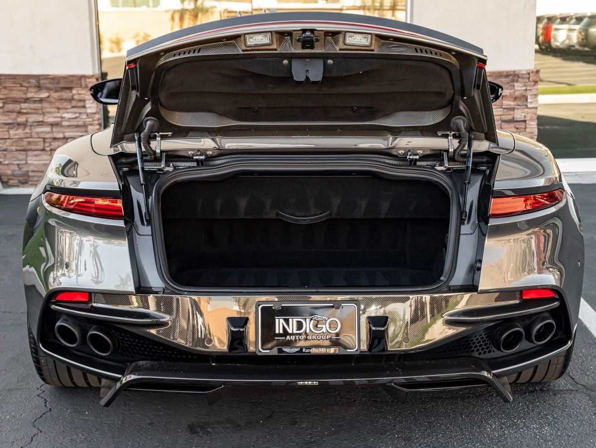 2020 Aston Martin DBS Superleggera