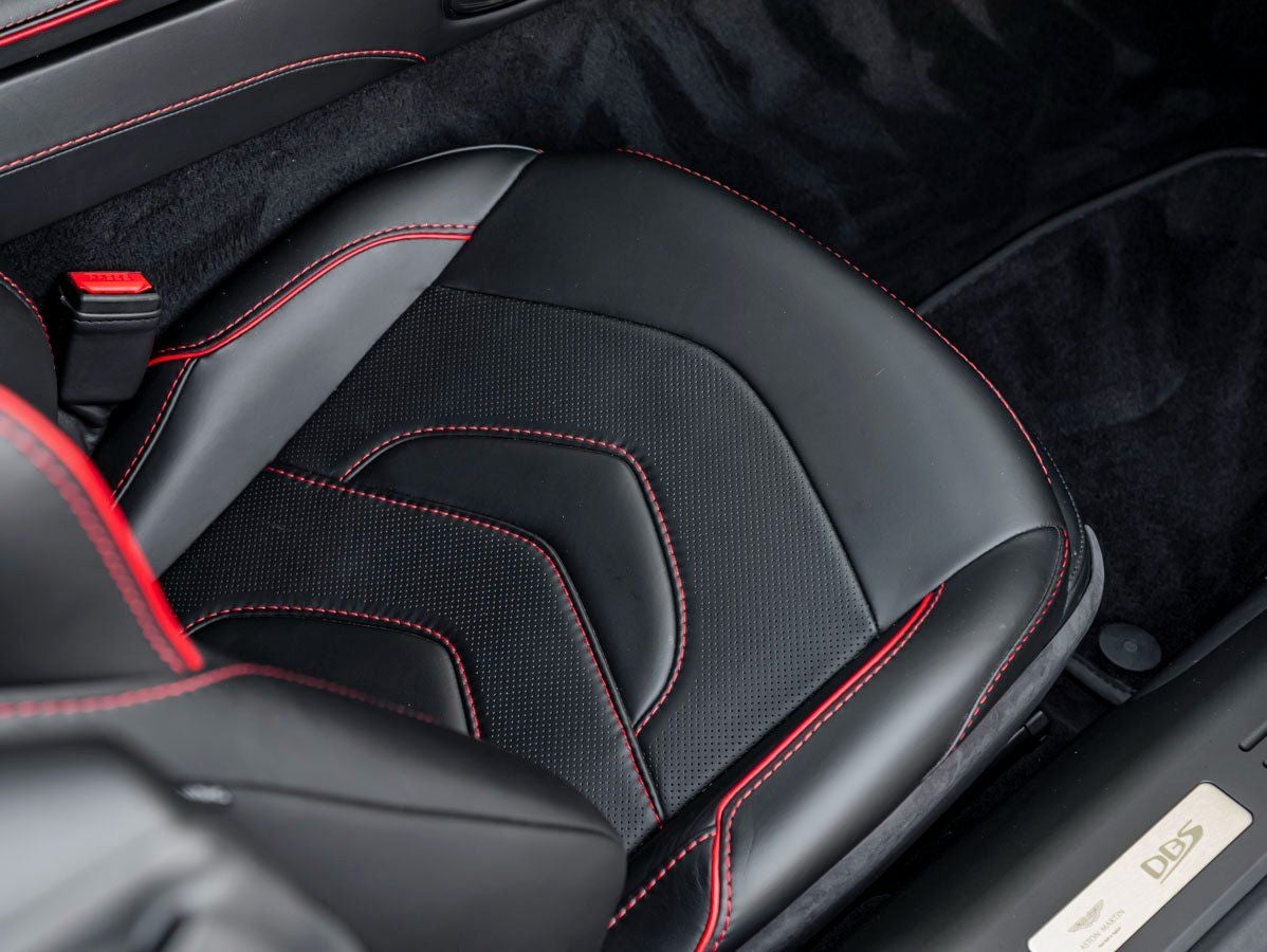 2020 Aston Martin DBS Superleggera