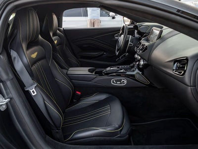 2023 Aston Martin Vantage Base