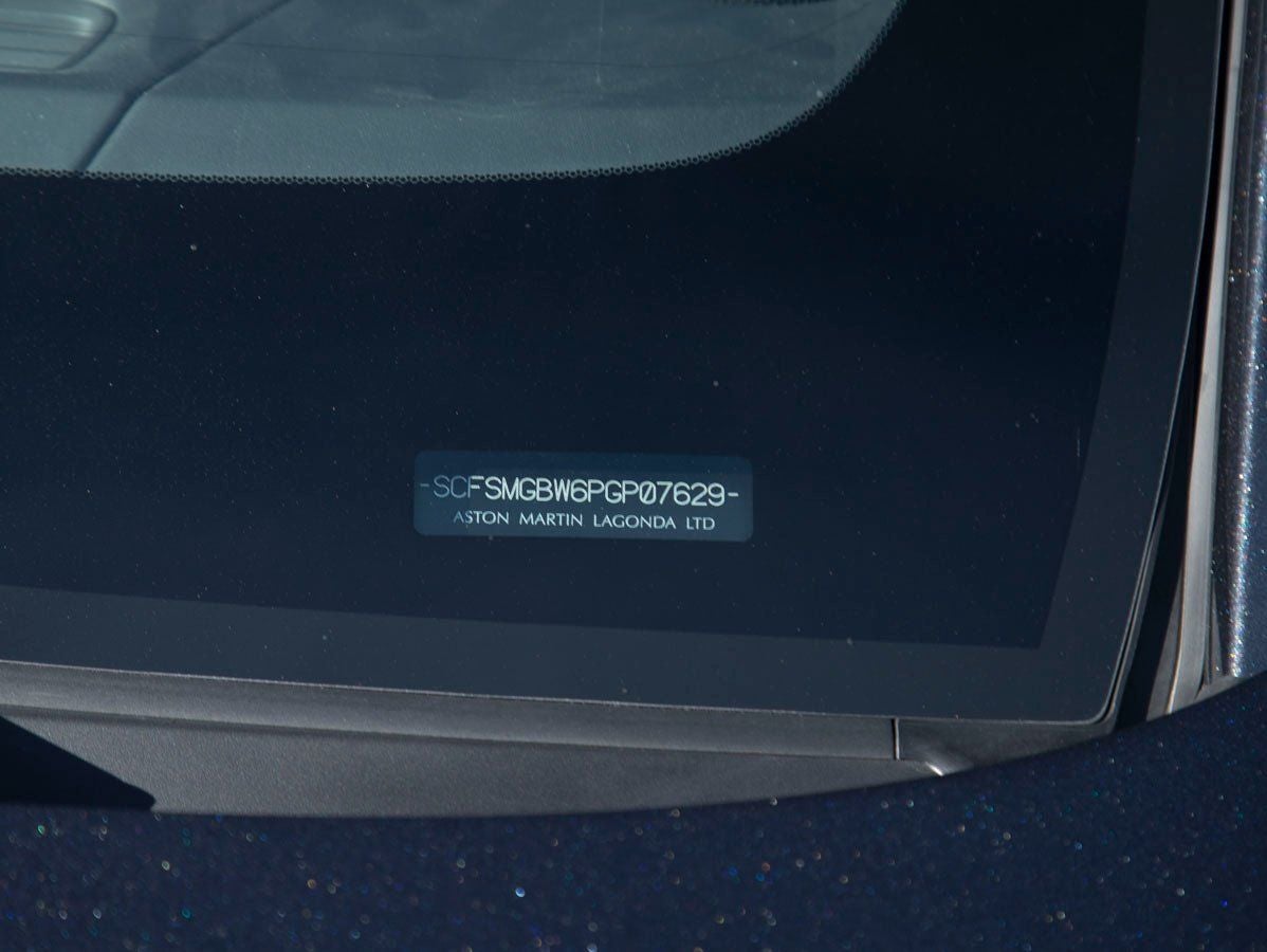 2023 Aston Martin Vantage Base