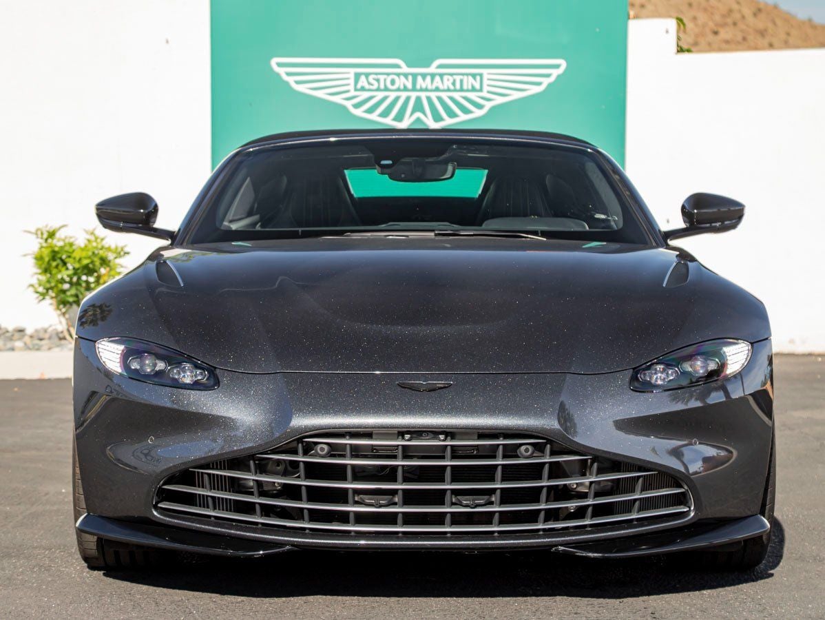 2023 Aston Martin Vantage Base
