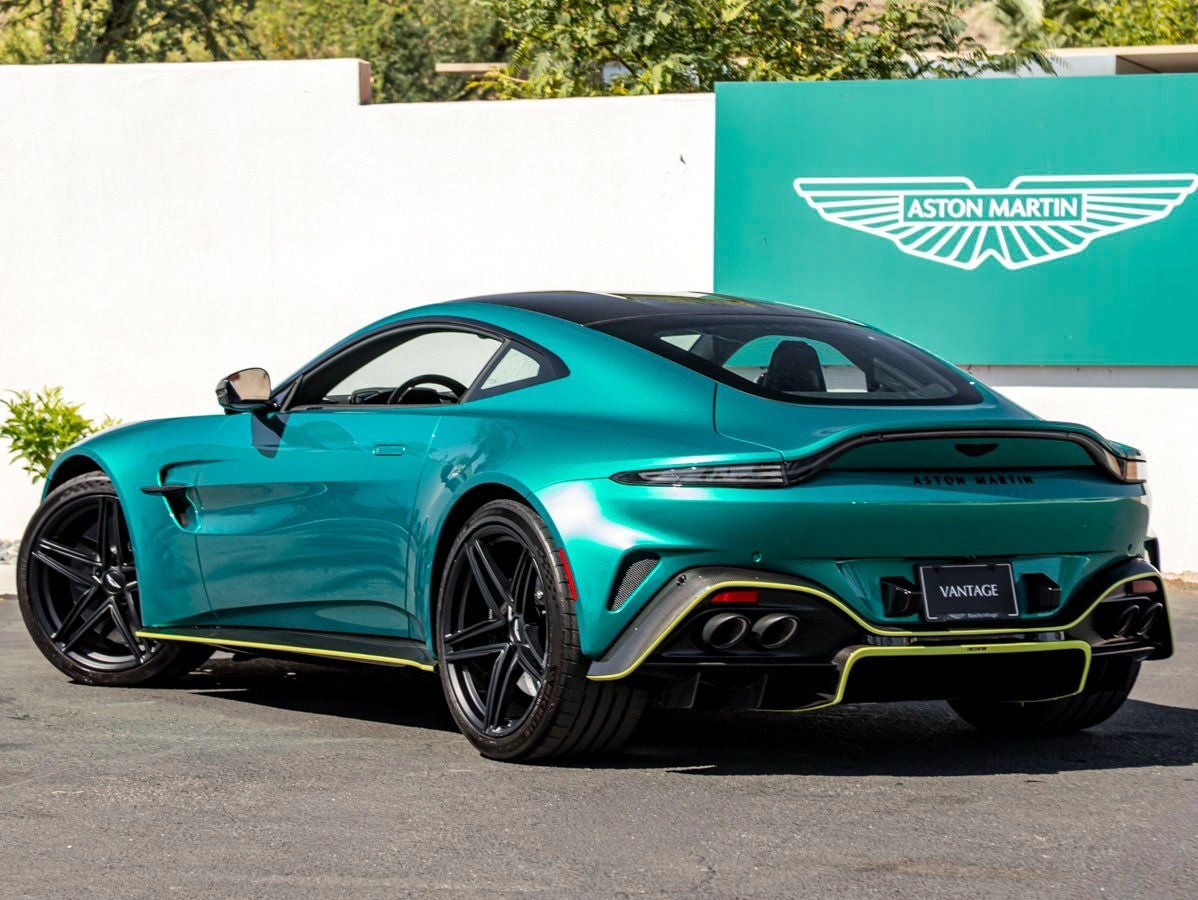 2025 Aston Martin Vantage Base