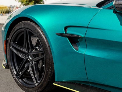 2025 Aston Martin Vantage Base
