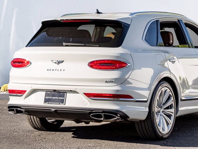 2023 Bentley Bentayga Azure Hybrid
