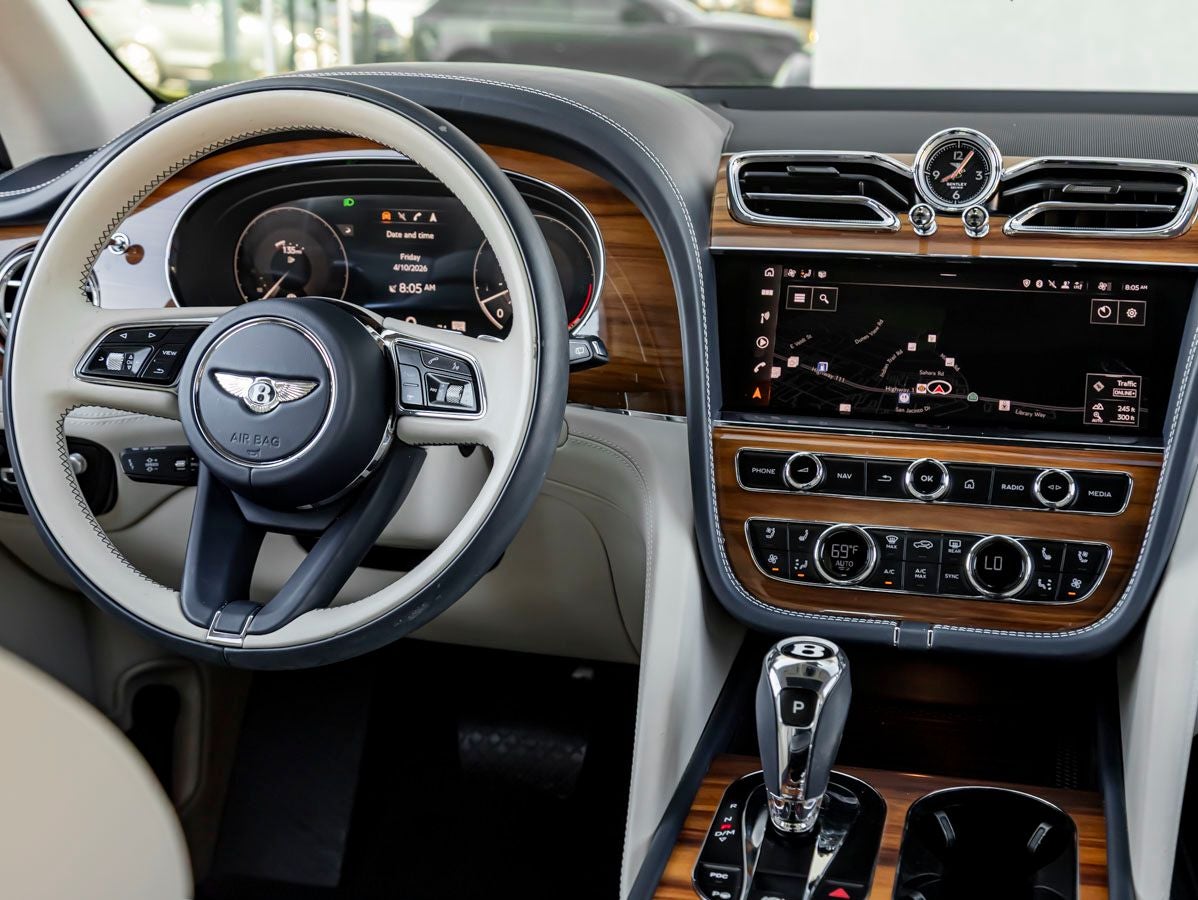 2023 Bentley Bentayga V8