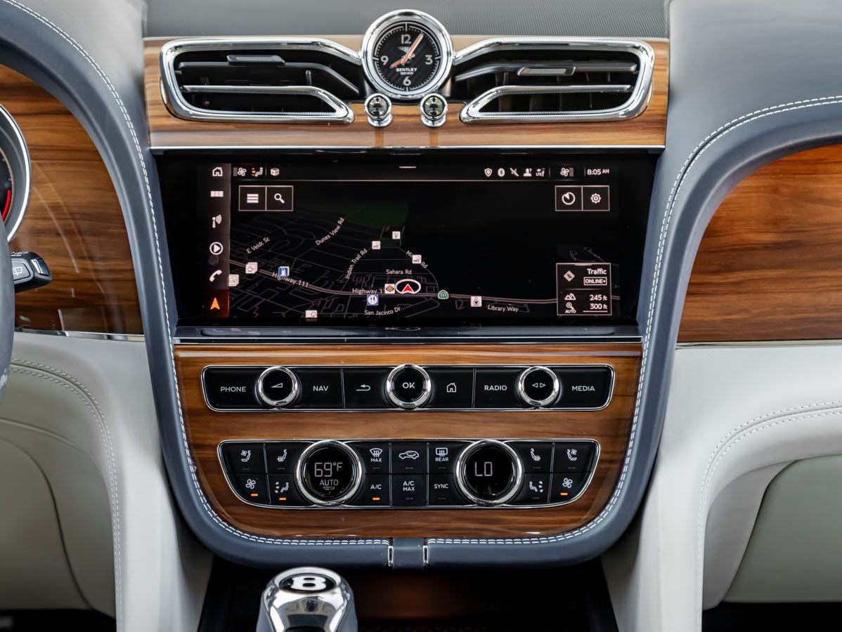 2023 Bentley Bentayga V8