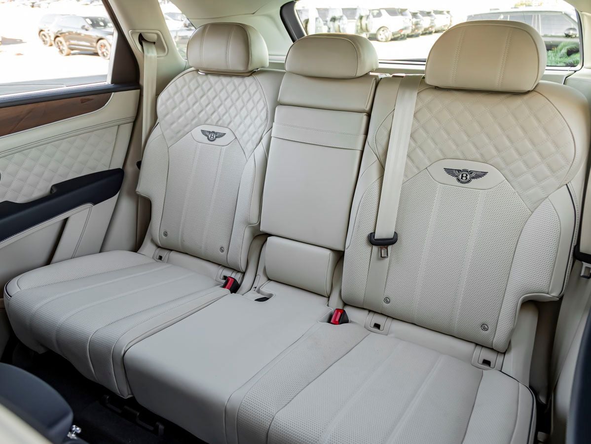 2023 Bentley Bentayga V8