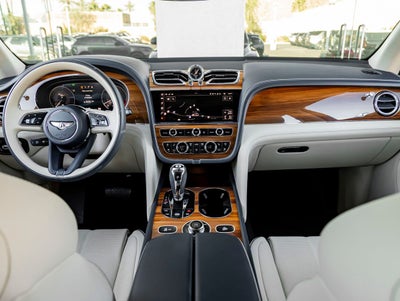 2023 Bentley Bentayga V8