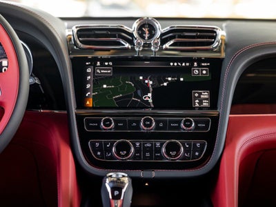 2025 Bentley Bentayga Azure V8