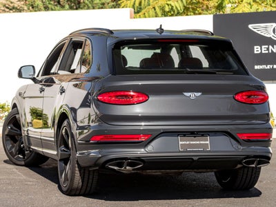 2025 Bentley Bentayga Azure V8