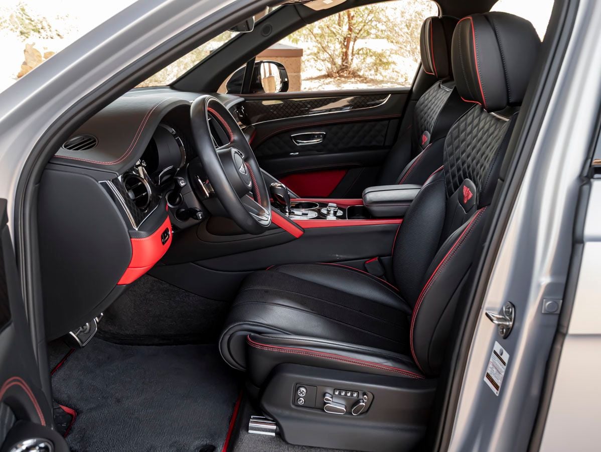 2025 Bentley Bentayga S Black Edition