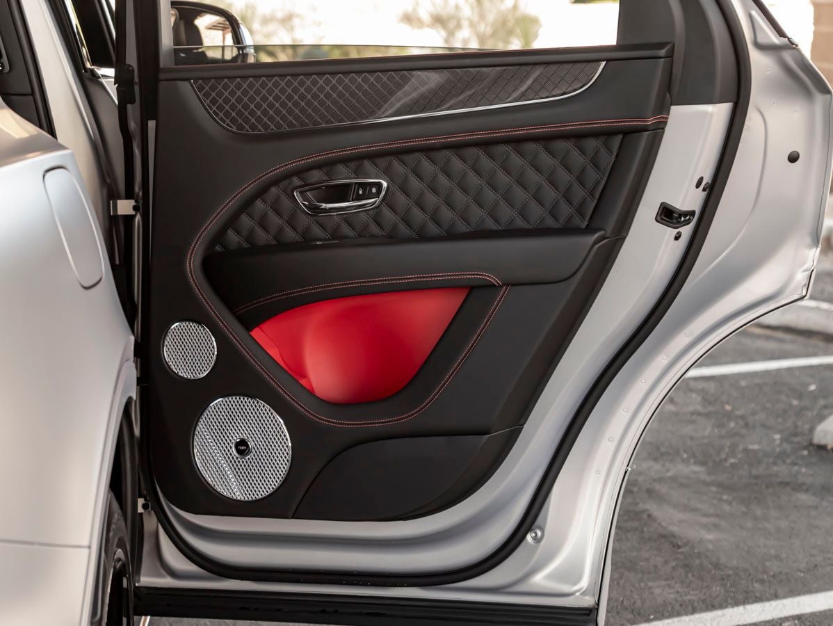 2025 Bentley Bentayga S Black Edition