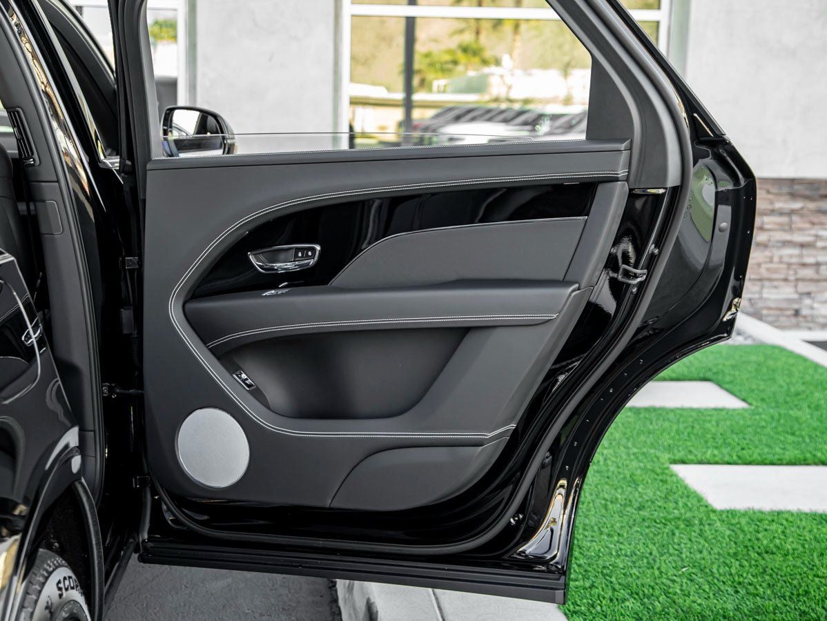 2024 Bentley Bentayga EWB Base