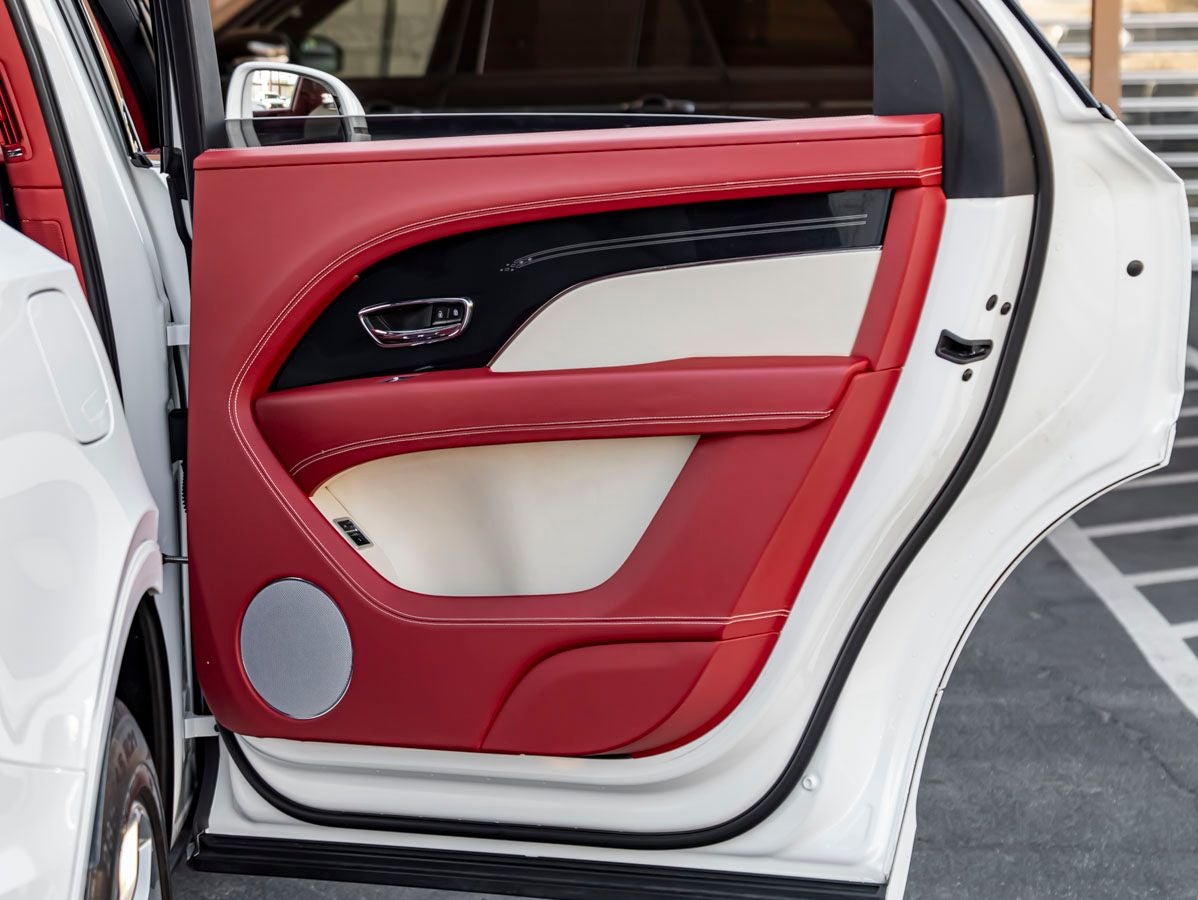 2023 Bentley Bentayga EWB Base