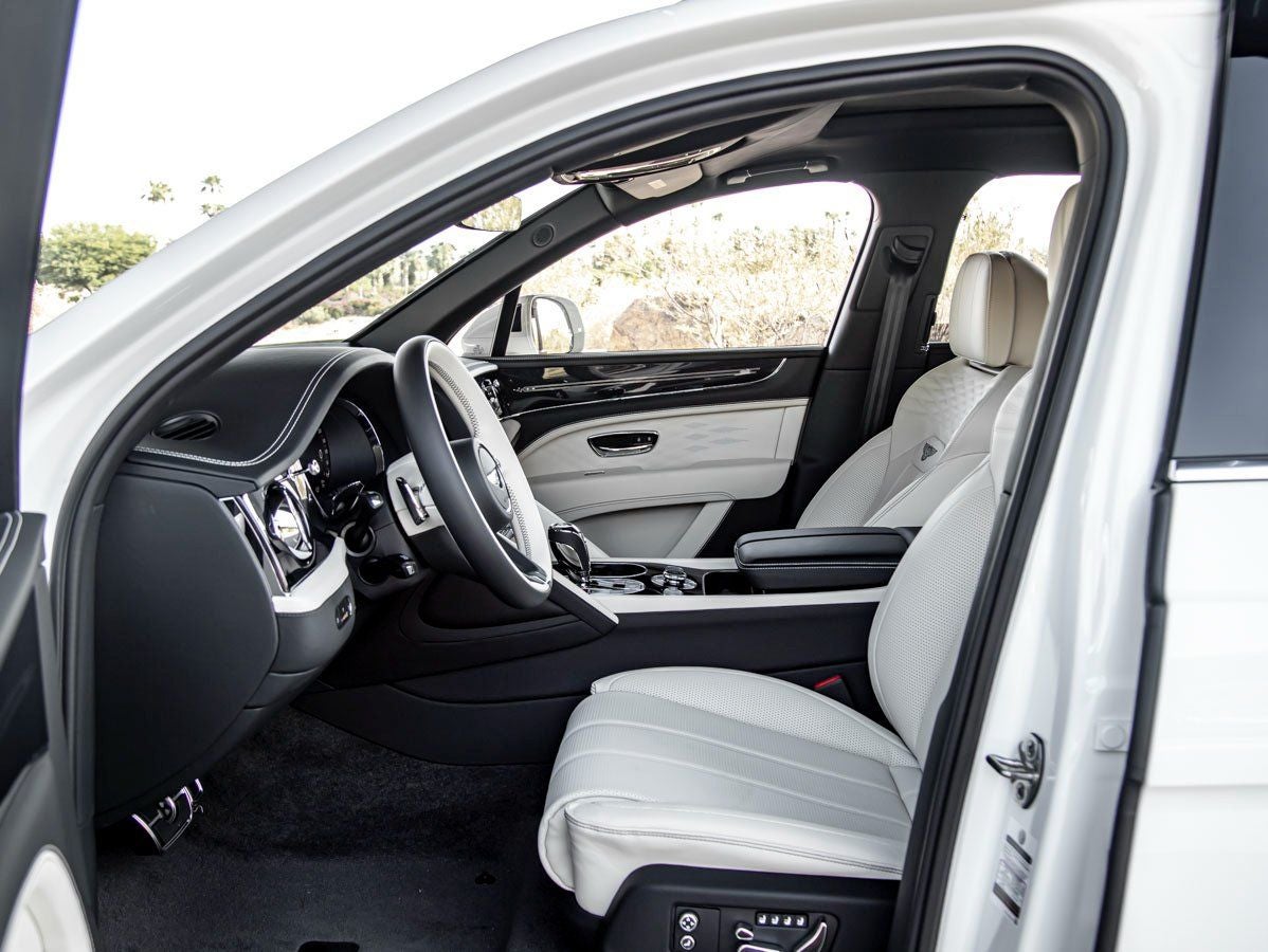 2024 Bentley Bentayga EWB Base