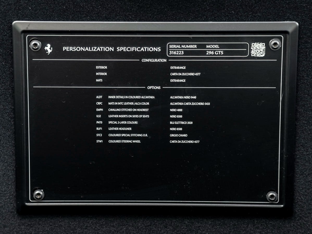 2025 Ferrari 296 GTS Base