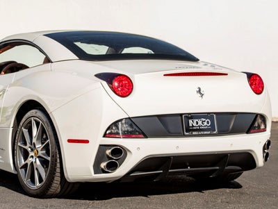 2010 Ferrari California Base
